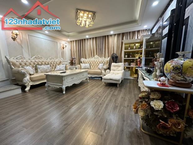 CHỦ CẦN BÁN GẤP NHÀ LK - KĐT KIẾN HƯNG LUXURY —PHÂN LÔ VỈA HÈ - 2