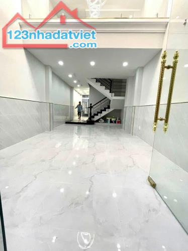 Mặt tiền P10 Quận 6, 78m2 4x19.5 5 tầng BTCT mới đẹp gần trường chợ, giá nhỉnh 10 tỷ TL - 1