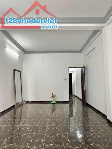 Mặt tiền Bình Trị Đông Bình Tân 270m2 ngang 8.2 nở hậu tiện kho xưởng, biệt thự, 17 tỷ TL - 1