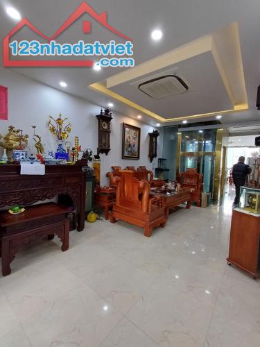 Bán nhà Phân Lô mặt Ngõ 24 Kim Đồng Dt70m 6T MT4.3m Thang Máy+ Gara; Giá 19.8TỶ-0795986686 - 1