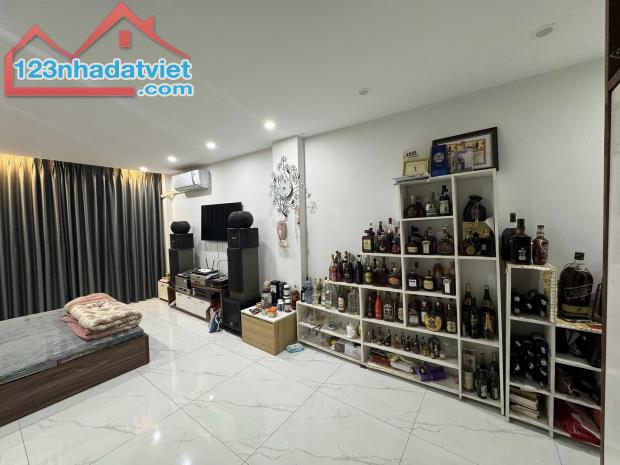 bán nhà mặt phố tố hữu , hà đông 67m gíá 13 tỷ ô tô đỗ chước cửa . - 5