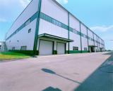 nhà xưởng cho thuê sản xuất hoặc làm khu vực lưu trữ hàng hóa, vận hành logistic.