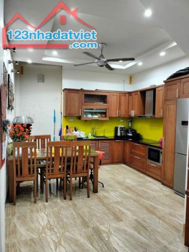 cần tiền bán căn nhà khương đình thanh xuân 45m gíá 5.2 tỷ - 1