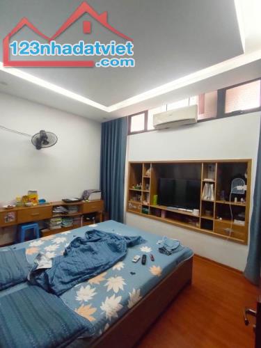 cần tiền bán căn nhà khương đình thanh xuân 45m gíá 5.2 tỷ - 4