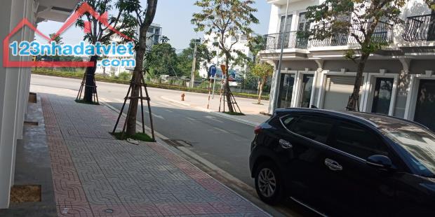 Bán căn kiền kề shophouse Vincom Thái Hoà, Nghệ An chính chủ 75m