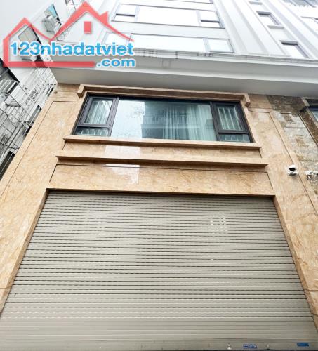 Bán Nhà Mặt Phố Yên Ninh, Ba Đình 111m2x7T, MT:5,2m Giá 2x tỷ.