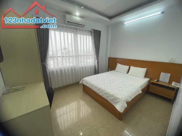 Cho thuê nguyên căn 9 phòng khách sạn tại Lê Hồng Phong - 1
