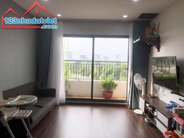 Cần cho thuê căn hộ chung cư Homeland CT2B Thượng Thanh, 3 phòng ngủ. - 3