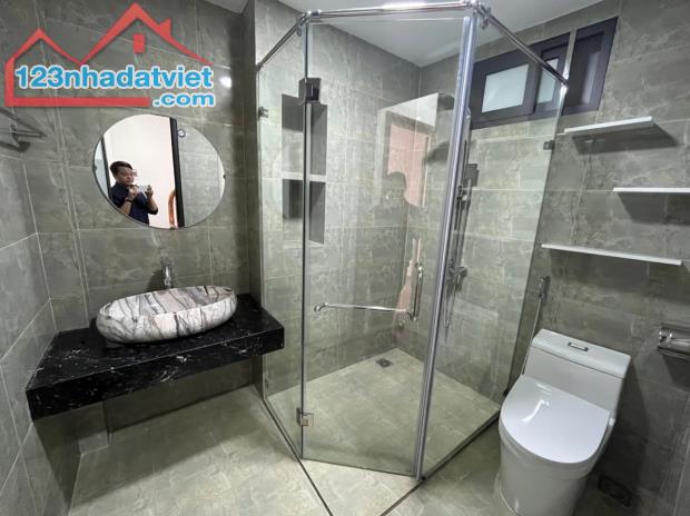 Nhà Độc Lập Dân xây Lô Góc 2 Mặt thoáng 32m2 x 5 Tầng 6 ngủ rộng Giá 4,6 tỷ - 4