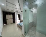 Cho thuê nhà 5 p.ngủ khép kín tại Văn Cao, DT: 60m2 x 4 tầng.