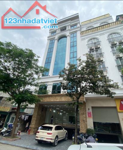 Cho Thuê tòa nhà VP 9 tầng mặt Phố Quan Hoa DT 190m2 Mt 9.5m. Giá 13.000usd/th