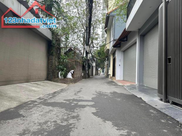 Bán siêu phẩm Từ Hoa - 2 mặt tiền - oto - view hồ Tây ks 5* - sân vườn rợp bóng cây - 2