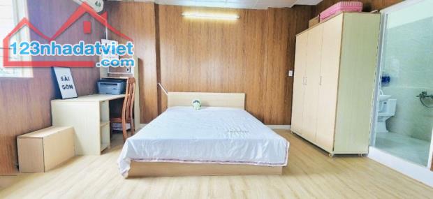 Gấp bán nhà Bình Thạnh, dt 510m2 giá chỉ 33 tỷ, ô tô thông Đinh Bộ Lĩnh.