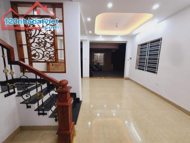 Bán nhà Cầu Diễn ngõ thông ô tô đỗ cửa 50m2 x 5 tầng, 5,3 tỷ, LH 0942487075 - 2