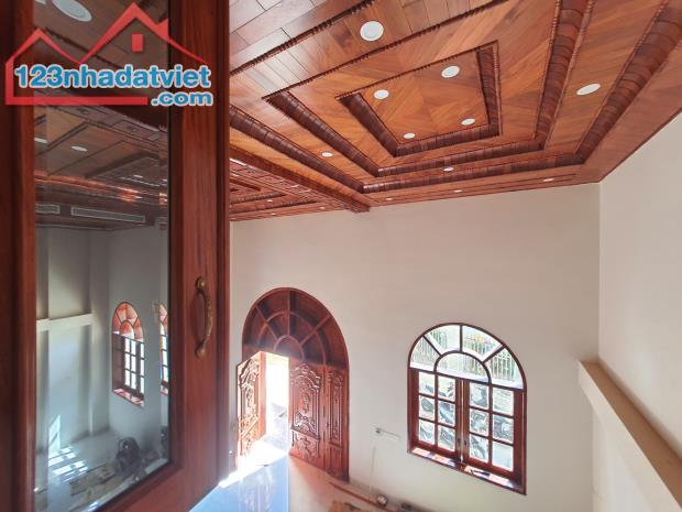 BÁN TOÀ NHÀ 7 TẦNG TRUNG TÂM QUẬN PHÚ NHUẬN ĐƯỜNG NGUYỄN ĐÌNH CHÍNH P11 - 3