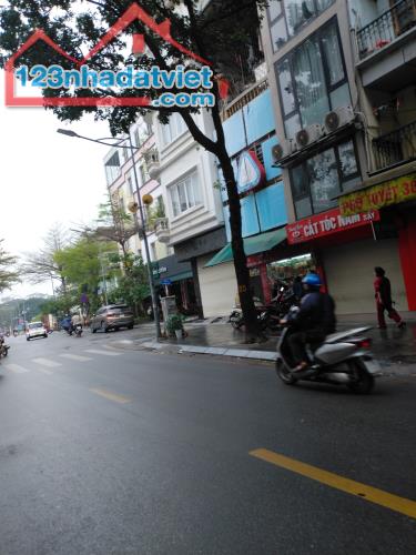 Bán nhà phân lô Trần Quang Diệu 44m2 6 tầng thang máy, ô tô vào nhà trước nhà 3 xe con trá