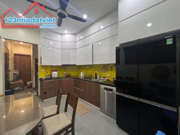dòng tiền như thác 49m xây 5 tầng giá 8.9 tỷ tại hoàng đạo thành thanh xuân . - 4