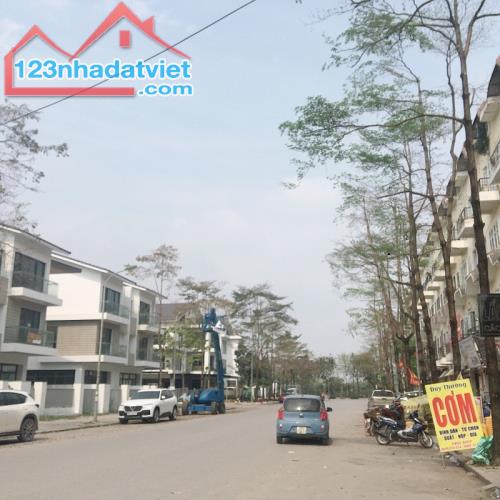 Bán nhà Liền kề Đô Nghĩa Hà Đông, 100m2x5T MT5m, 2 thoáng, ô tô kinh doanh nhỉnh 16 tỷ - 1