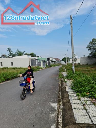 Bán lô đất đẹp, TT Long Thành, h Long Thành. 123m2 shr thổ cư chỉ 2,3 tỷ - 3