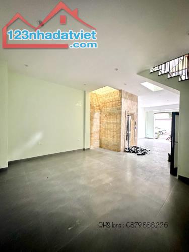 Nhà nguyên căn thang máy Thượng Thanh cho thuê nhà mới 80m2-5 tầng-23triệu 🎊🎊🎊