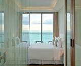 Sổ hồng Sẵn! Giá sập hầm căn hộ 2PN tầng cao view trực biển full nội thất Luxury ALaCarte