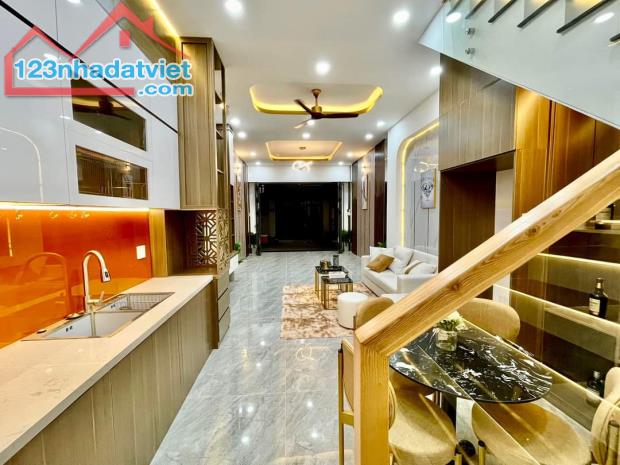 Chính chủ gửi bán nhà đường Cao Đức Lân, Quận 2. Giá 2tỷ440. hẻm xe hơi - 3