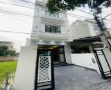 BÁn nhanh căn nhà 3 tầng độc lập DT 76m sân cổng riêng giá rẻ nhất khu Đông Hải 1