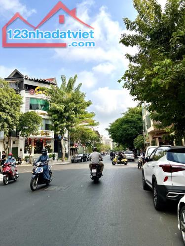 "Mặt tiền kinh doanh đường Hoa Phan Xích Long,Phú Nhuận,54m2, 4 tầng,nội thất xịn,16.3 TỶ - 5