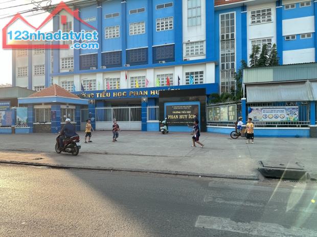 Nhà phố 5 tầng đẹp hẻm 331 Phan Huy Ích 68m2 gần Emart tặng nội thất ở ngay nhỉnh 7 tỷ. - 3