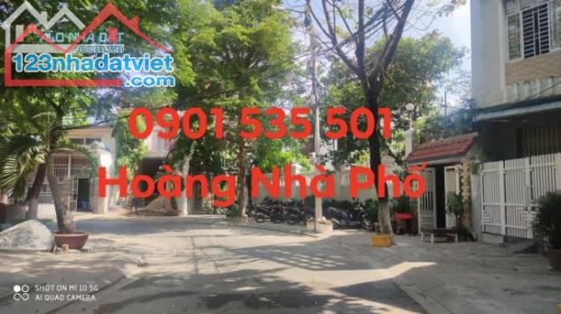 Bán Nhà 4 Tầng Phan Đăng Lưu Quận Hải Châu - Dòng Tiền- Ô Tô Trước Nhà -  Giá : 4 Tỷ 5