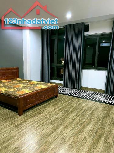 CHDV ĐẸP ĐƯỜNG BÙI TẤN DIÊN - HÒA MINH - LIÊN CHIỂU - DT LỚN 330M2 - DÒNG TIỀN 80TR/TH - 4