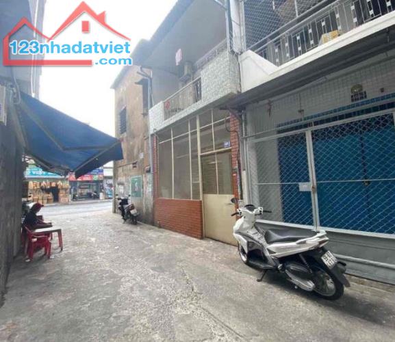 Gia đình tôi cần bán nhà 469/9 Nguyễn Kiệm , P9 , Quận Phú Nhuận - 3