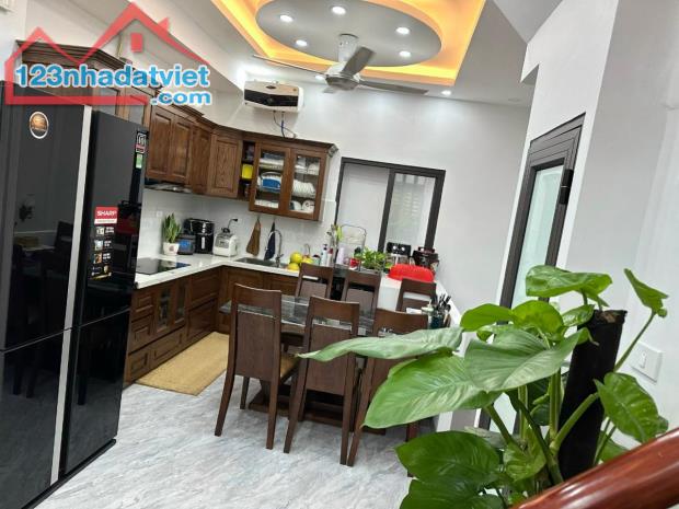 HỒ TÙNG MẬU-CẦU DIỄN Nhà Mới Ở ngay Ô tô vào nhà Full nội thất 5T Nhỉnh 9 tỉ 0967193283 - 2