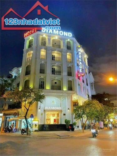 Chủ định cư bán khách sạn 5 tầng thu nhập ổn định hơn 500tr/ tháng - Tân Quy - Quận 7.