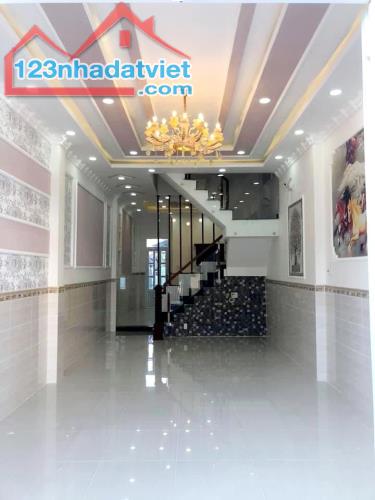 Bán nhà riêng hxh tránh 57m2 ( 4*14,2 ) Phú Định phường 16 quận 8 chỉ 6 tỷ - 1