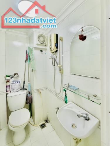 Cần Bán Nhà Mặt Tiền Đường Vĩnh Viễn, Phường 5, Quận 10, 71m2, Ngang 5m - 5
