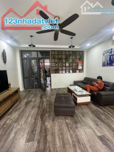 hạ tụt dốc 47m giá 6.05 tỷ tại cự lộc thanh xuân. - 3