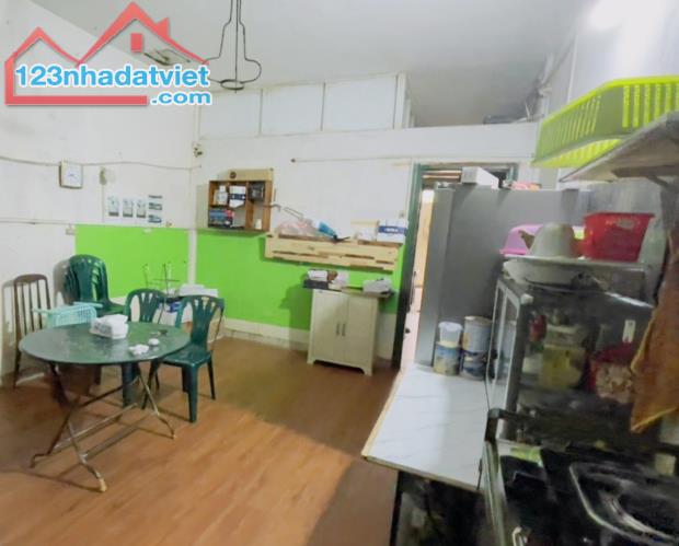 Cần Bán Nhà Mặt Tiền Kinh doanh Đường Ba Vì, Phường 15, Quận 10, 93m2, Ngang 4m