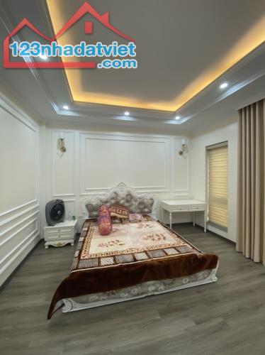 Bán nhà Sài Đồng,Long Biên 50m2,5 tầng,Mt10m oto đua,lô góc giá 7 tỷ - 5