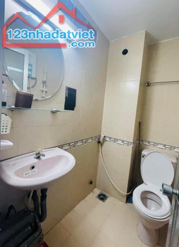 Bán Nhà Mặt Tiền Kinh Doanh Đường Calmette, Phường Nguyễn Thái Bình, Quận 1, 71m2 Ngang 4m - 2