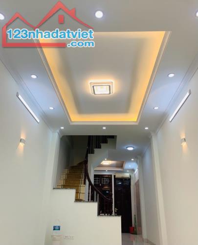 KHƯƠNG ĐÌNH 44M, 4 TẦNG, MT3,5M, GẦN PHỐ, CHÀO 6,35 TỶ. - 5