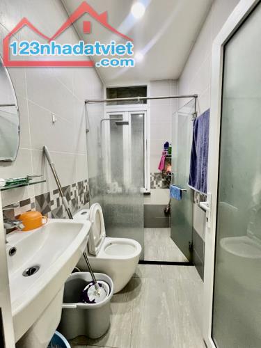 KHU VIP BÀU CÁT, BA VÂN HẺM XE TẢI THÔNG TRƯƠNG CÔNG ĐỊNH CHỈ 8.6 TỶ - 3