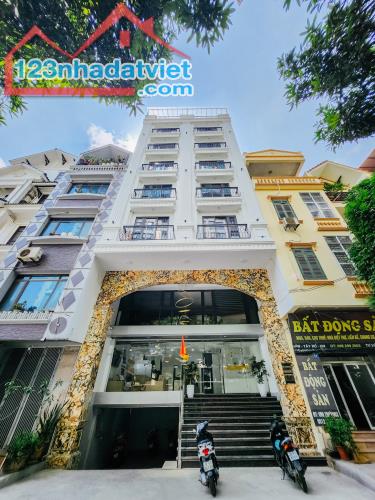 Bán nhà mặt phố Chính Kinh, Thanh Xuân, 130 m2, 7 tầng, MT 8,3m, giá 43,5 tỷ. Ô tô Spa VP
