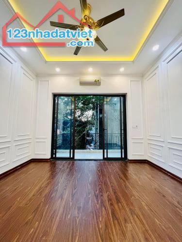 Bán nhà An Khánh 36M 4 Tầng, 4P Ngủ, nội thất đẹp, gần đường lớn nhỉnh 3.9 tỷ - 3