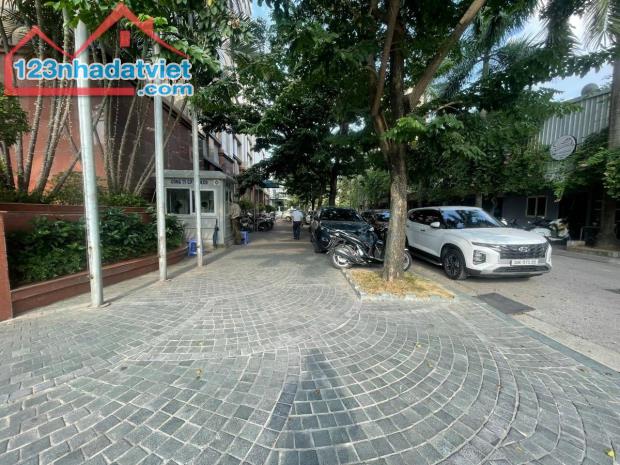 Bán nhà phố Hàm Nghi - Nguyễn Cơ Thạch - Lưu Hữu Phước, Vỉa hè rộng, ô tô tránh, KD đỉnh
