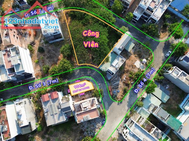 Lô Góc 2 Mặt Tiền Đối Diện Công Viên Trong Khu Central Garden Park, Chủ Cần Tiền Bán Gấp - 1