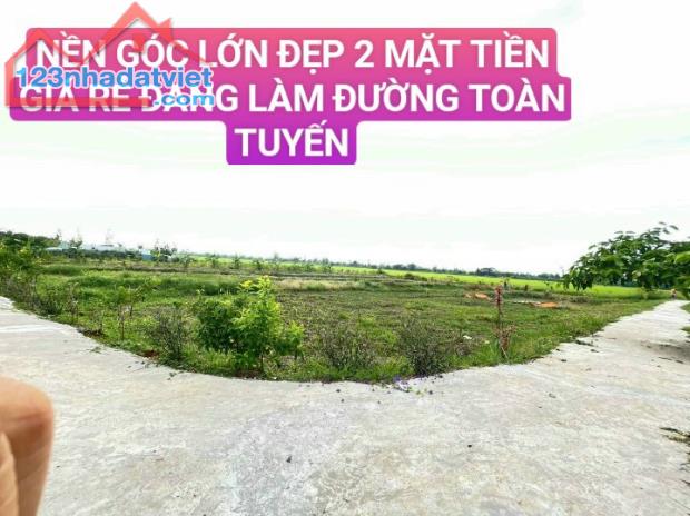 Bán nền góc đất ruộng đã lên vườn mặt tiền kênh mát mẻ tại Mỹ Thới Long Xuyên An Giang