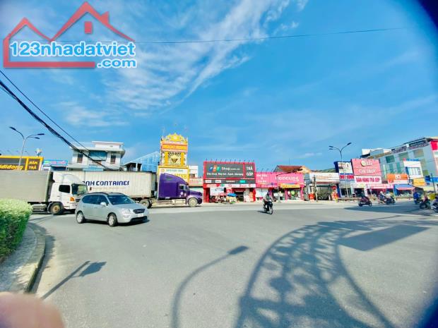 Bán 180m2 đường 5.5m thuộc Trung tâm đô thị cạnh khu phố chợ Nam Phước chỉ 870tr
