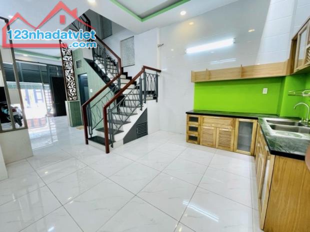 HẺM Ô TÔ, CƯ XÁ PHÚ LÂM D, F10, Q6, 3 TẦNG, 50M2, 7.7 TỶ. - 1