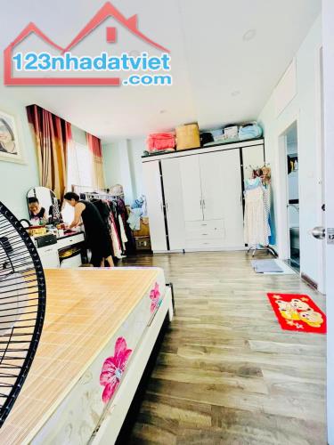 BÁN NHÀ MINH KHAI 32M2, 6 TẦNG, MT 5M. GIÁ 5.9 TỶ , TIỆN ÍCH NGẬP TRÀN - 1